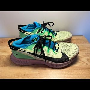 Nike Men’s Trail 2 Size 13